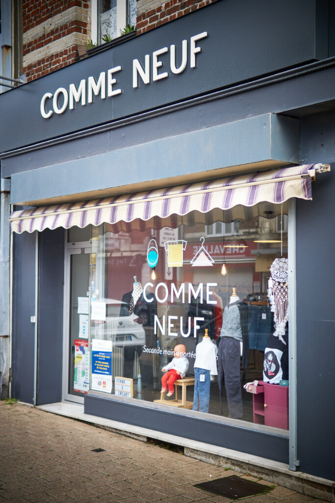 Comme Neuf, boutique de prêt-à-porter seconde main se trouve avenue de Dunkerque à Lambersart